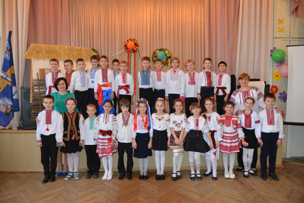 Свято українського фольклору у 2-А класі. Відео