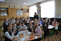 Відкритий урок з трудового навчання у дівчат 7-х класів, кер. Копель Ю.П.